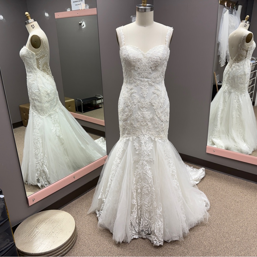 Casablanca Wedding Dress